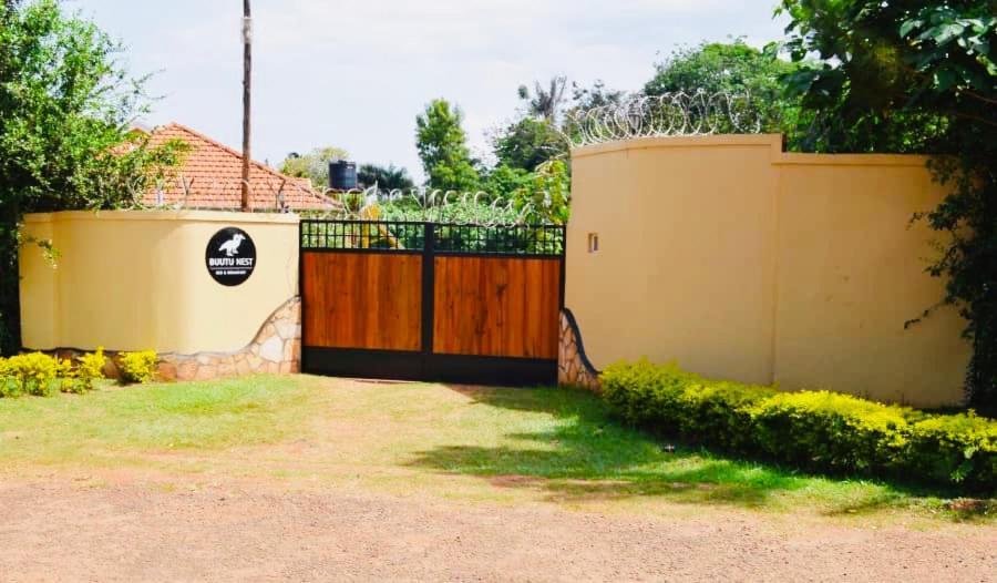 Buutu Nest Bed & Breakfast Jinja Exterior foto